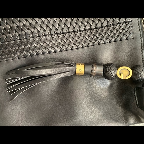 Authentic Gucci Bag!! Excellent condition. - Picture 3 of 8